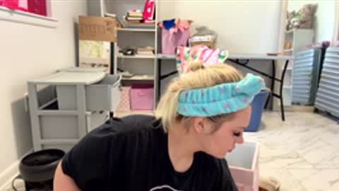 Ingrid online show from 11/25/25, 04:18