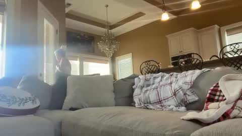 Ingrid online show from 12/16/25, 03:50