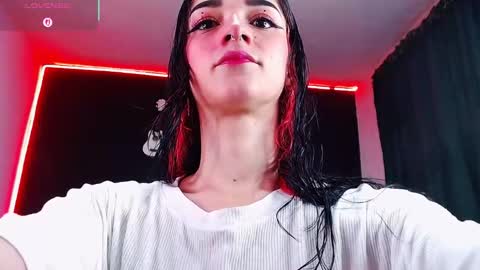 Ingrid Zese online show from 12/14/25, 07:29