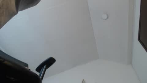            online show from 02/03/25, 04:20