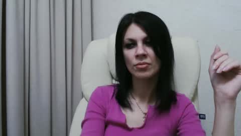 Snapshot of injaathome chatting on 02/02/25, 04:54 InjaAtHome online show from 02/02/25, 04:54