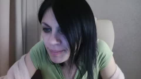 Snapshot of injaathome chatting on 02/05/25, 08:57 InjaAtHome online show from 02/05/25, 08:57