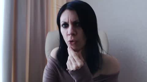 Snapshot of injaathome chatting on 02/20/25, 10:48 InjaAtHome online show from 02/20/25, 10:48