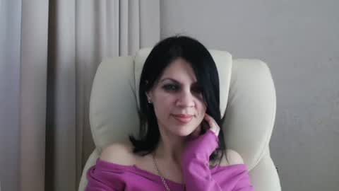 Snapshot of injaathome chatting on 03/03/25, 06:44 InjaAtHome online show from 03/03/25, 06:44