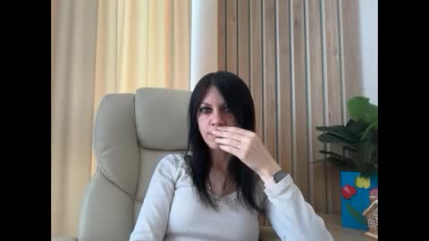 InjaAtHome online show from 05/04/26, 06:09