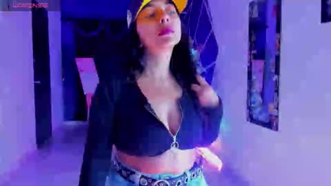 demon online show from 12/17/25, 11:44