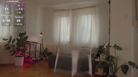 Xenia online show from 02/03/25, 12:25