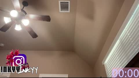 Snapshot of inkyyinkyy chatting on 09/24/25, 11:52 inkyyinkyy online show from 09/24/25, 11:52