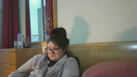 inna46_ online show from 02/10/26, 03:16