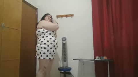 Snapshot of inna46_ chatting on 07/18/26, 10:19 inna46_ online show from 07/18/26, 10:19