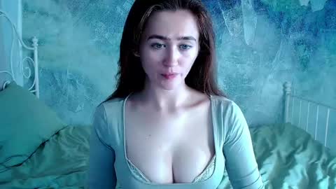 Lina online show from 05/05/26, 02:14