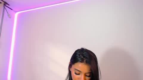 Abril online show from 02/21/25, 09:32