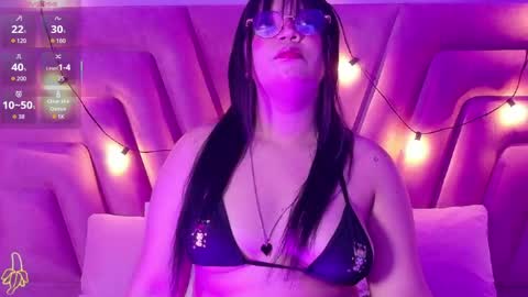 innocenthazel online show from 05/02/26, 03:11