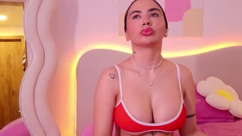 SELENA  online show from 02/09/26, 01:04