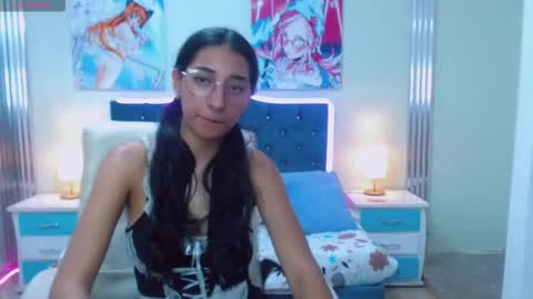 Snapshot of inocent_luna chatting on 02/23/26, 11:57 Luna moon online show from 02/23/26, 11:57