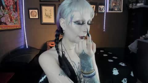   SANIA  online show from 11/26/25, 05:25