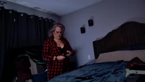 InsatiableCpl333 online show from 03/26/26, 04:12