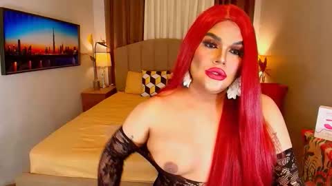 Snapshot of insatiablesexqueen chatting on 10/08/25, 11:19 tasha online show from 10/08/25, 11:19