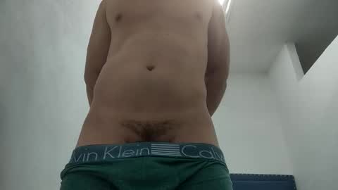 Snapshot of insistente chatting on 02/08/26, 03:59 INSTAGRAM camilodlx online show from 02/08/26, 03:59