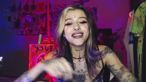 Insunnity666 online show from 12/25/24, 09:33