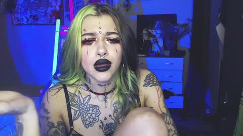 Insunnity666 online show from 01/27/25, 08:39