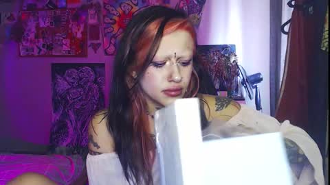 Insunnity666 online show from 10/02/25, 08:43