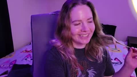 Snapshot of internetfairy_xo chatting on 02/27/26, 08:36 Faye online show from 02/27/26, 08:36