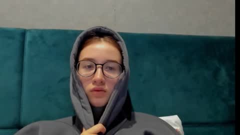 Bernadette  Join  online show from 11/25/25, 06:57