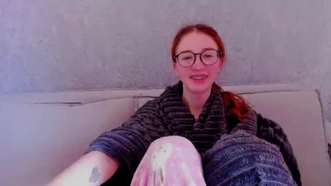 Snapshot of internetsexplorer chatting on 05/03/26, 05:24 Bernadette Join online show from 05/03/26, 05:24