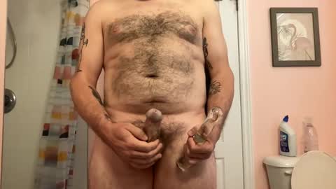 Snapshot of internetusername82 chatting on 09/19/25, 03:02 internetusername82 online show from 09/19/25, 03:02