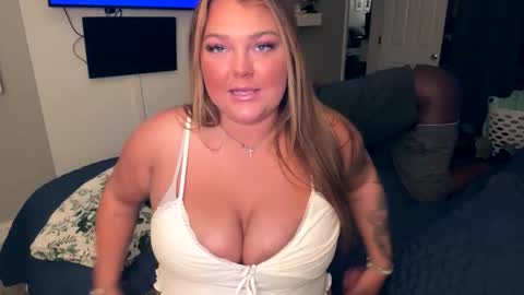 Snapshot of interracialfun379687 chatting on 04/28/26, 03:22 interracialfun379687 online show from 04/28/26, 03:22