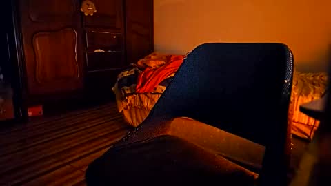 kirie  online show from 12/20/25, 05:47