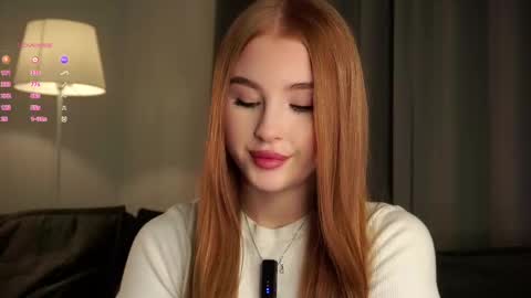 Ellie online show from 02/12/25, 02:10