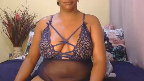 boniswa caroline online show from 05/27/26, 10:40