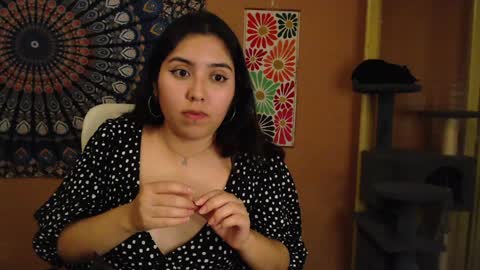 Snapshot of intimatetales chatting on 12/01/24, 11:47 Africa online show from 12/01/24, 11:47