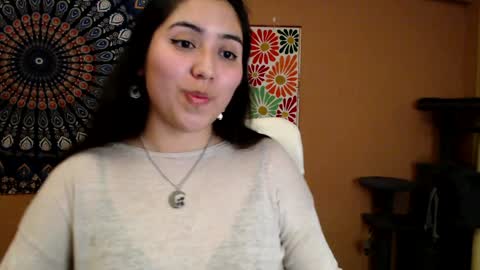 Snapshot of intimatetales chatting on 01/06/25, 04:44 Africa online show from 01/06/25, 04:44