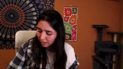 Snapshot of intimatetales chatting on 03/03/25, 06:55 Africa online show from 03/03/25, 06:55