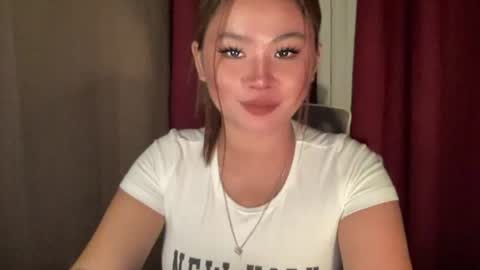 Snapshot of into_the_nightxxx chatting on 05/16/26, 10:36 KATH online show from 05/16/26, 10:36