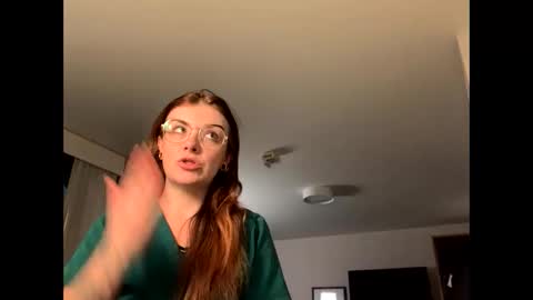 Snapshot of intothewoodswego chatting on 11/19/25, 02:33 IntoTheWoodsWeGo online show from 11/19/25, 02:33