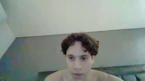 WillyTripleXxx online show from 01/08/26, 05:32