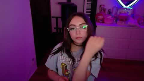 invisibledollx online show from 05/16/26, 04:53