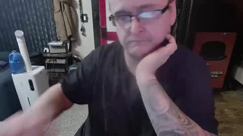 Snapshot of inyourdreams871988 chatting on 03/30/26, 06:47 You cant handle me online show from 03/30/26, 06:47