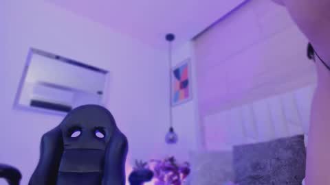 io_chie_ online show from 02/04/26, 04:18