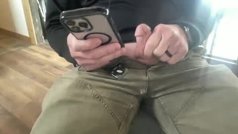 iowafarmcock online show from 02/12/25, 03:49