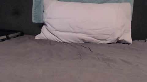 Snapshot of ipnsfw69 chatting on 02/25/26, 05:28 ipnsfw69 online show from 02/25/26, 05:28