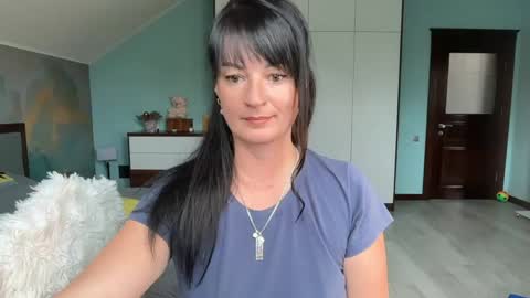 iracherrynow online show from 06/10/26, 08:02