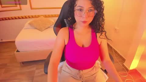 Snapshot of irantzu_hank chatting on 02/27/25, 07:37 Irantzu online show from 02/27/25, 07:37