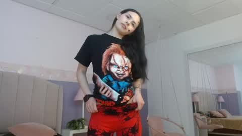Snapshot of irenee_22 chatting on 04/28/26, 11:26 Irene online show from 04/28/26, 11:26