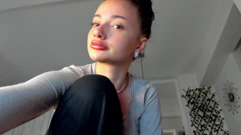 Ir s room online show from 12/08/24, 03:53