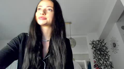 Ir s room online show from 12/13/24, 04:11